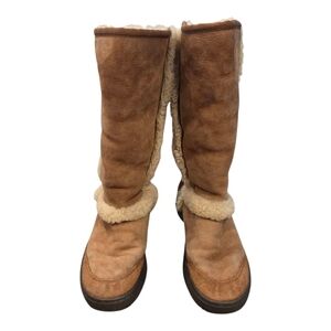 UGG Australia, Sunburst Tall, Sued, Sheepskin Lining, Size: 7